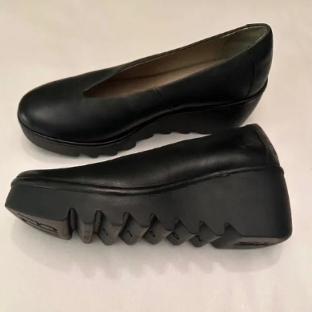 Fly London Beso Wedge Pump Black EU 40 US SIZE 9 - Picture 4 of 7